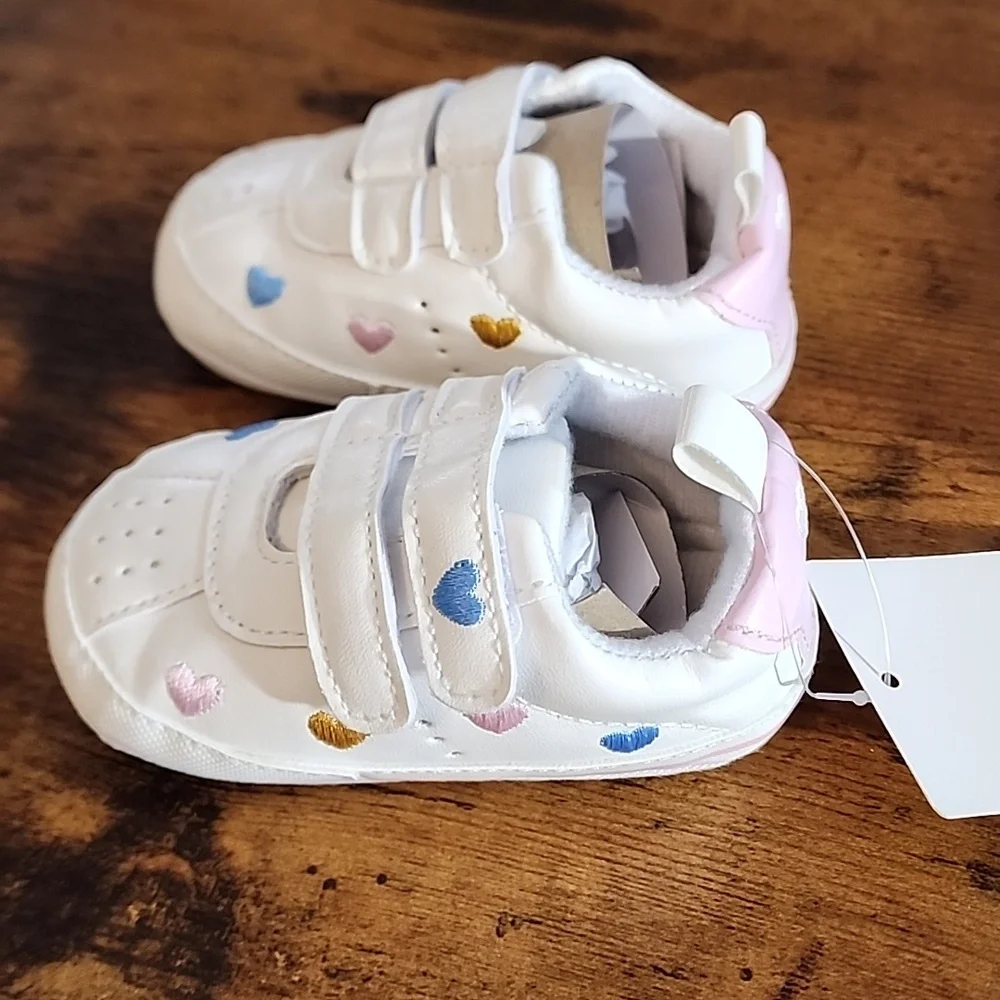 White and Blue Heart Baby Shoes Unisex Pu Leather Anti Slip Soft Soled Crawing